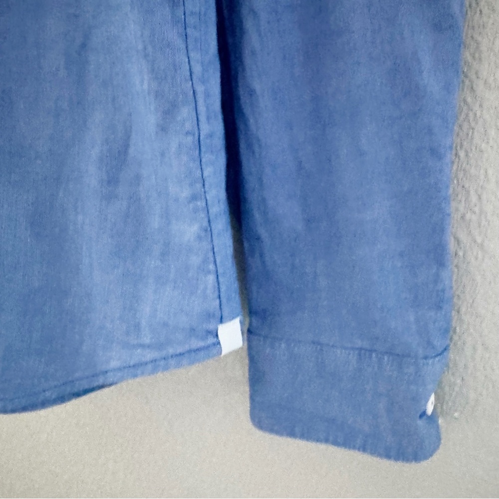 Lululemon All Town Buttondown Shirt Mens Med Blue Collared Classic Work Casual - Picture 8 of 12